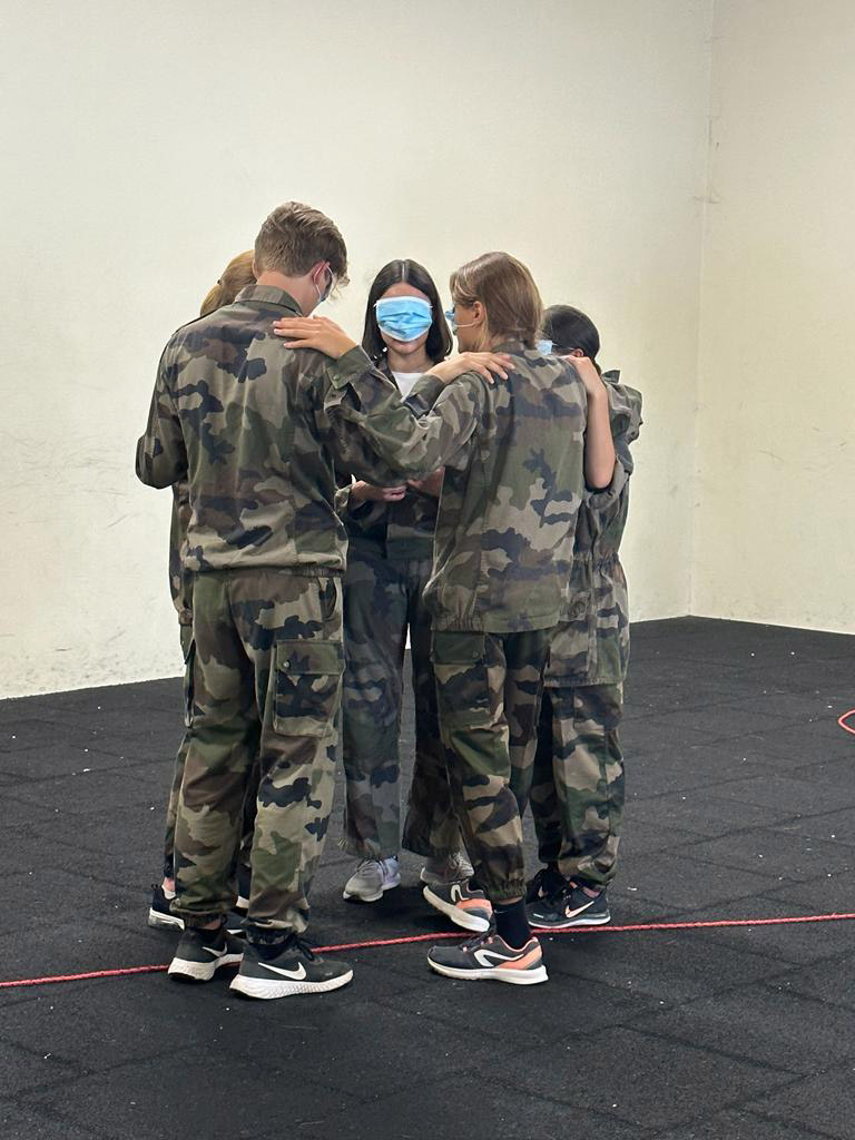 Photo du séminaire d'intégration 2024 des étudiant de première année du Collège de droit Photo du séminaire d'intégration 2024 des étudiant de première année du Collège de droit