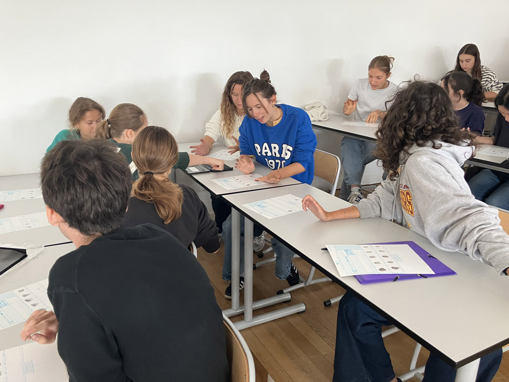 Photo du séminaire d’intégration des étudiants de deuxième année (septembre 2024) Photo du séminaire d’intégration des étudiants de deuxième année (septembre 2024)