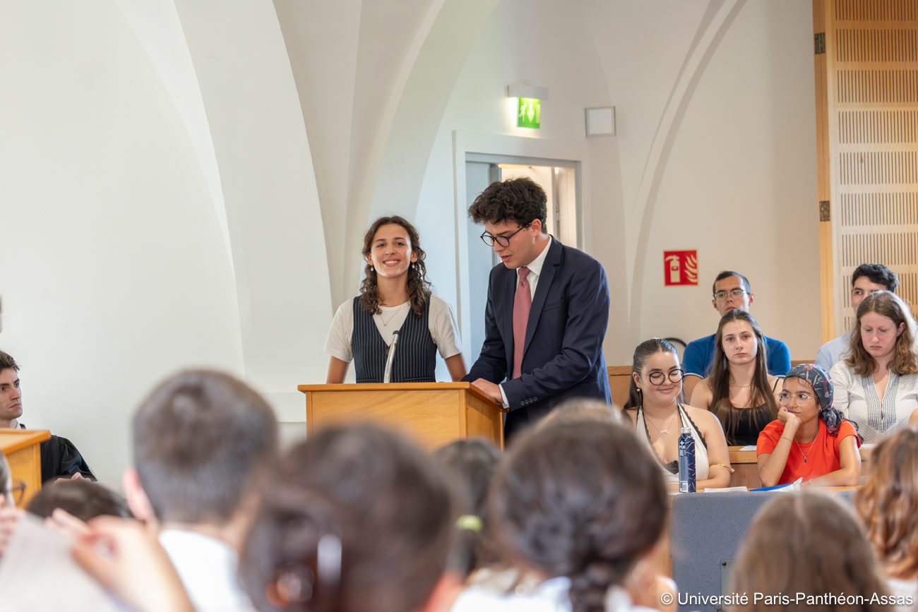Photo du concours de plaidoyers organisé par le Collège de droit le 23 juin 2025 Photo du concours de plaidoyers organisé par le Collège de droit le 23 juin 2025