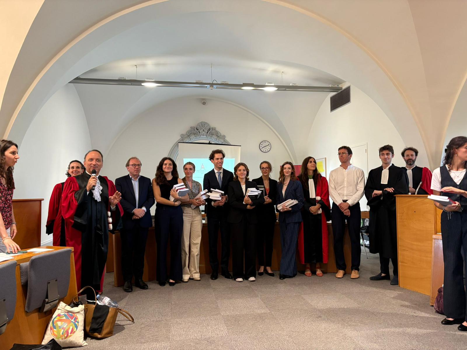 Photo du concours de plaidoyers organisé par le Collège de droit le 23 juin 2025 Photo du concours de plaidoyers organisé par le Collège de droit le 23 juin 2025