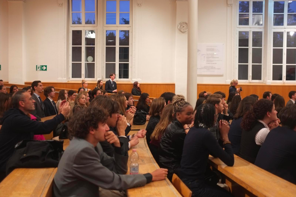 Photo de la remise de diplôme 2025 de l'École de droit Photo de la remise de diplôme 2025 de l'École de droit