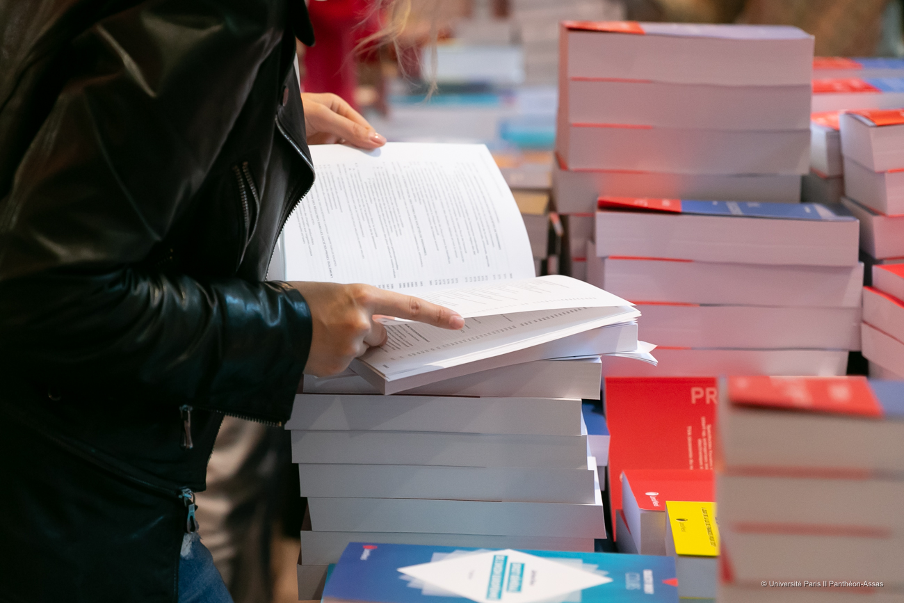 Le Forum du livre juridique 2021 Forum_livre_juridique_2021_vue_mains