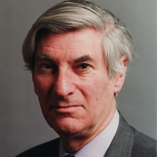 Portrait de Vernon BODGANOR