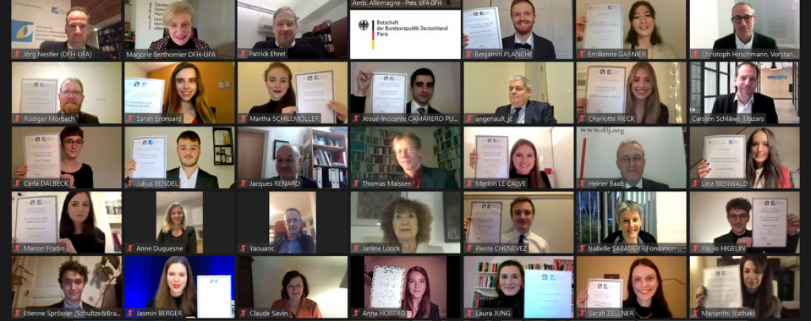 cérémonie de remise des Prix d'Excellence et des bourses par l'UFA le 26 janvier 2022