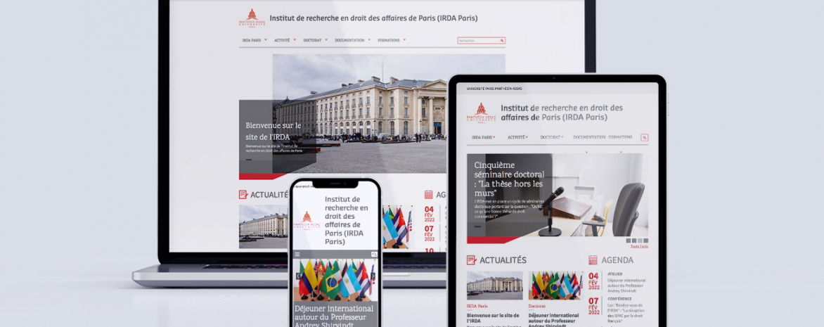 Montage de plusieurs écrans numériques affichant le nouveau site de l'IRDA