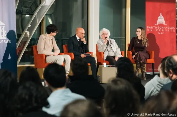 Conférence d'Esther Senot 