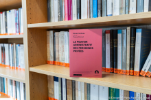 couverture de l'ouvrage le pouvoir administratif des personnes privées