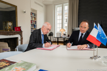 Signature de convention 