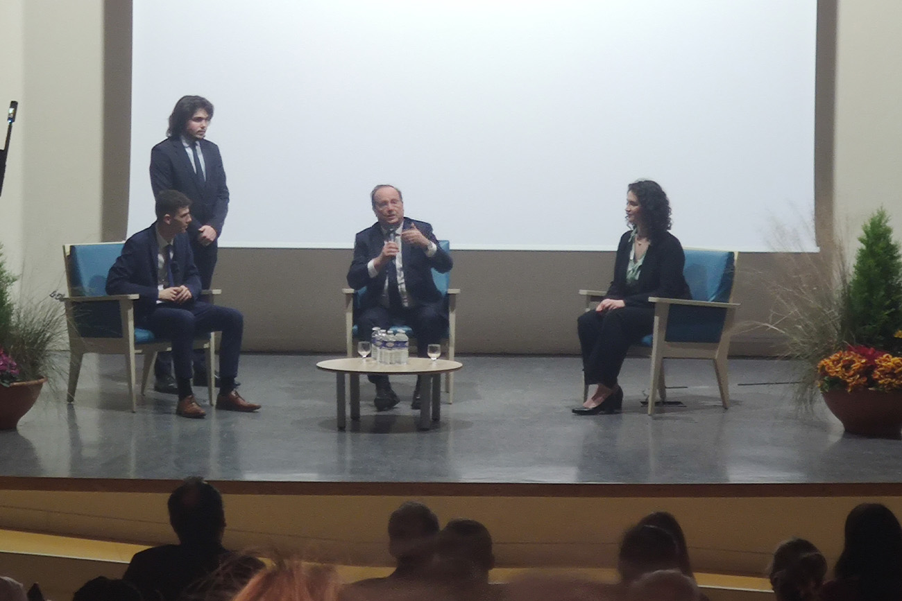 Conférence de François Hollande à Melun